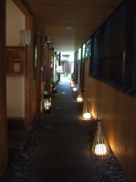 ���X�̒ʂ蓹